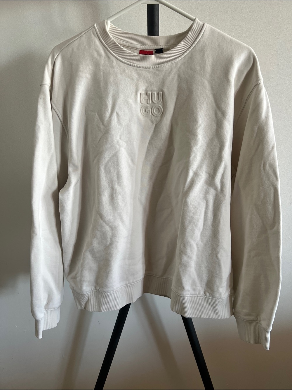 HUGO Cream Embossed Logo Crewneck Sweatshirt / Cream Size Medium